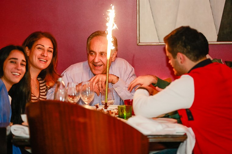 eCafe Sursock on Thursday Night
